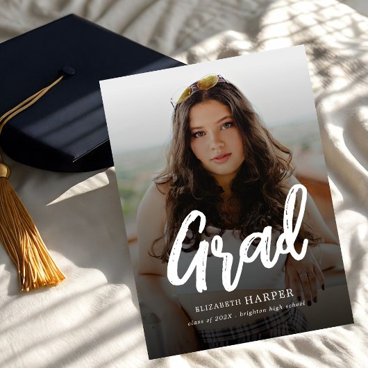 Moderne Grad Brush Script Foto Afstuderen Aankondiging