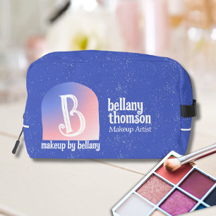 Moderne Gradiënt Blauw Roze Monogram Make-up Artie Toilettasje