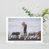 Moderne Gradiënt Liefde & Dank Hand Lettered Foto Bedankkaart (Staand voorkant)