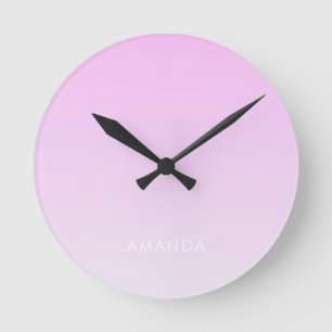 Moderne gradiënten Roze Minimalistisch Personalise Ronde Klok