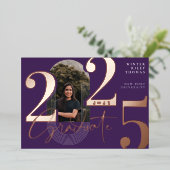 Moderne Graduate Script 2025 Concentrische Boog Fo Folie Uitnodiging (Staand Voorkant)