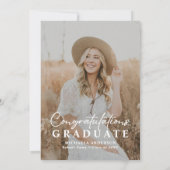 Moderne Graduation Party Handgeschreven Script Fot Kaart (Achterkant)