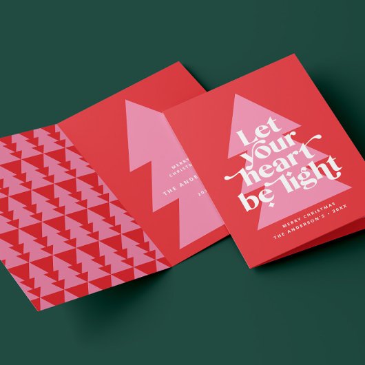 Moderne grafische minimale kerstboom rood roze feestdagen kaart