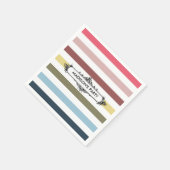 Moderne grafische regenboogstrips met partijnaam servet (Hoek)