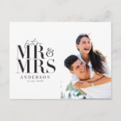 Moderne, grafische, typografische foto waarop de d briefkaart (Voorkant)