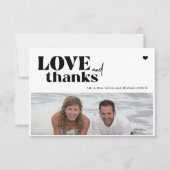 Moderne grappige casual typografie 2 foto's bruilo bedankkaart (Voorkant)