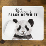 Moderne grappige panda zwart-wit met citaat muismat<br><div class="desc">Moderne grappige panda zwart-wit met citaat</div>