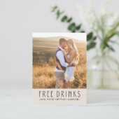 Moderne gratis Drinken voor fotobruiloft sparen de Aankondigingskaart (Staand voorkant)