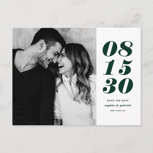Moderne Green Bold Date Typografie Save the Date Aankondigingskaart (Voorkant)