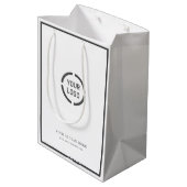 Moderne grens aangepaste logo promotionele branded medium cadeauzakje (Achterkant Gekanteld)