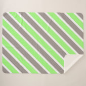 Moderne grijze diagonaal gestreepte patroon sherpa deken (Voorkant (horizontaal))