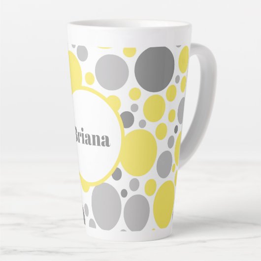 Moderne grijze en gele bellen op maat latte mok (Rechterhoek)