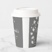 Moderne grijze en witte bloemige bruidsdouche papieren bekers (Links)