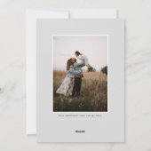 Moderne grijze geruite kerstkaart met foto (Achterkant)