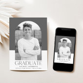 Moderne grijze kleurblokboog foto afstuderen aankondiging