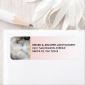 Moderne grijze marmer met gouden lint etiket (Insitu)