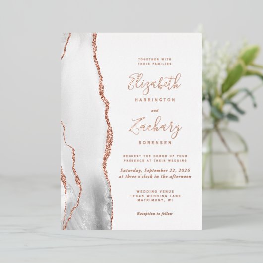 Moderne grijze roodbruine bruine roodbruine bruist folie uitnodiging (Staand Voorkant)