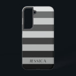 Moderne Grijze Strepen Patroonnaam Samsung Galaxy Hoesje<br><div class="desc">Modern Grey Stripes Patroon Naam Samsung Galaxy S22 Hoesje.</div>