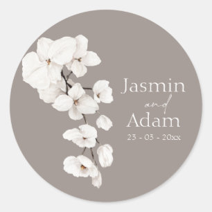Moderne grijze witte orchidee bruiloft envelop ronde sticker