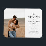 Moderne grillige huwelijksuitnodiging met foto magneet<br><div class="desc">Nodig je vrienden en familie uit voor je bruiloft met deze zwart-wit moderne grillige huwelijksuitnodigingsmagneet. Eenvoudig bewerken met uw favoriete verloving foto's en gebeurtenisgegevens.</div>