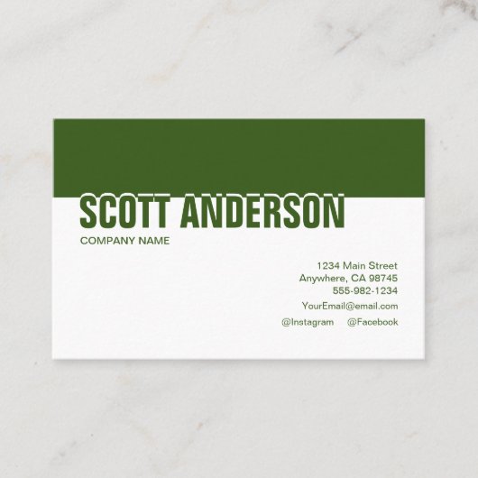 Moderne groene en witte sociale media visitekaartje (Voorkant)