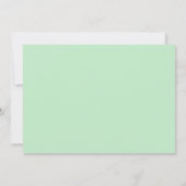 Moderne groene en witte streep foto afstuderen aankondiging (Achterkant)