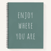 Moderne groene geniet van waar je een positieve pr notitieboek (Voorkant)