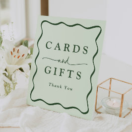 Moderne groene golvende frame kaarten en cadeaus reclamebord met voetstuk