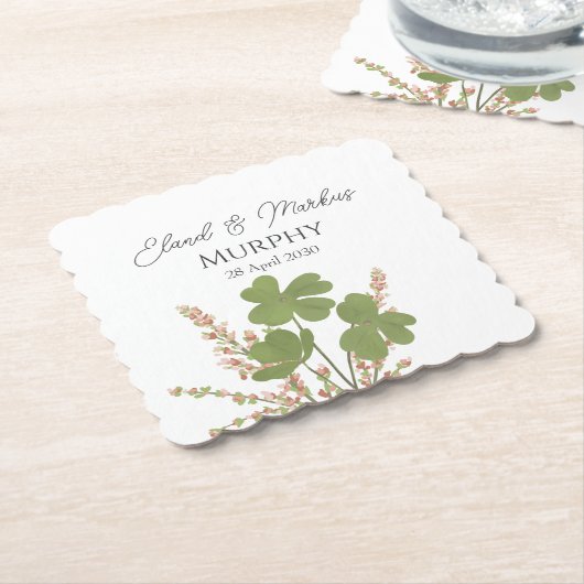 Moderne Groene Ierse Leaf Clover Wedding Kartonnen Onderzetters (Gebogen)