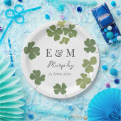 Moderne Groene Ierse Leaf Clover Wedding Papieren Bordje (Feest)