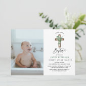 Moderne Groene Jongens Doop Feest Foto Kaart (Staand voorkant)