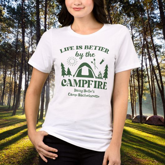 Moderne Groene Kamp Bachelorette Weekend Tri-Blend Shirt
