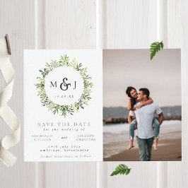 Moderne groene krans monogram trouwfoto save the date