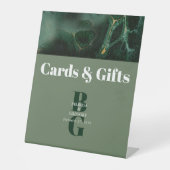 Moderne groene marmer bruiloft kaarten cadeaus reclamebord met voetstuk (Voorkant)