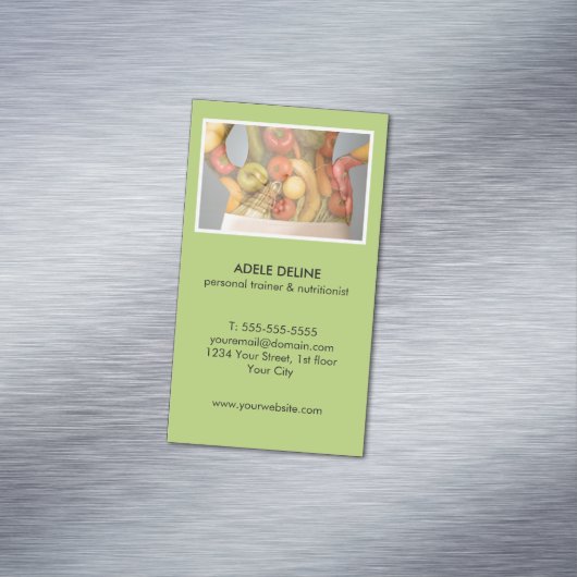 Moderne Groene Persoonlijke Trainer en Nutritionis Magnetisch Visitekaartje (Voorbeeld)