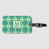 Moderne groene puzzelstukken monogram  bagagelabel (Voorkant (horizontaal))