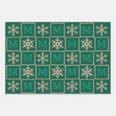Moderne Groene Rustieke Sneeuwvlok Monogram Foto Inpakpapier Vel (Voorkant 2)