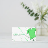Moderne Groene Soccer Player Coach in Motion Sport Visitekaartje (Staand voorkant)