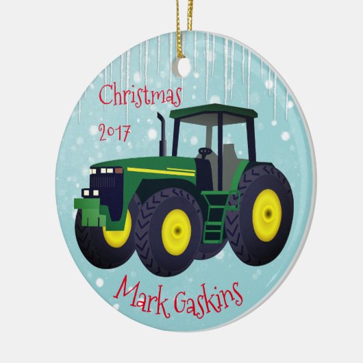 Moderne Groene Tractor "Kerstmis 20XX" Keramisch Ornament (Links)