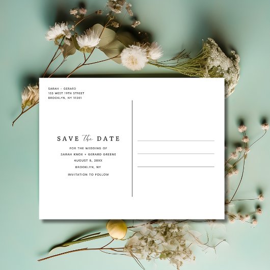 Moderne Groene Twee Foto Bruiloft Save the Date Aankondigingskaart