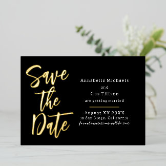 Moderne grote letters op zwarte Save the Date Folie Uitnodiging