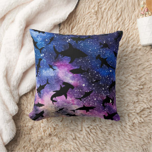 Moderne haaienvis gradiënt kleurrijke sterrenstels kussen