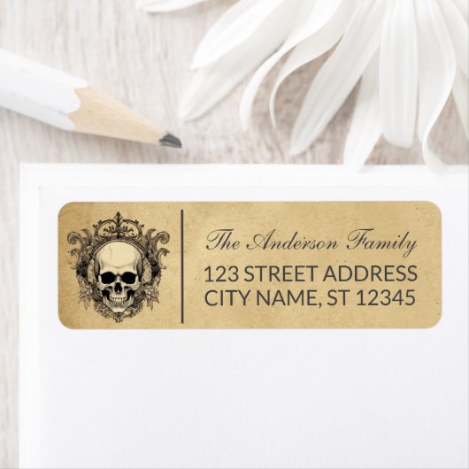 Moderne Halloween Skull Custom Familienaam Etiket (Insitu)