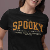 Moderne Halloween Spooky Dental Hygiënist Custom Tri-Blend Shirt