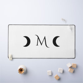 Moderne Halve Manen Witte en Zwarte Monogram Bureaumat