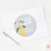 Moderne, handgemaakte Lemon-zeep botanisch blauw Ronde Sticker (Envelop)