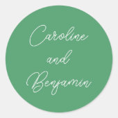 Moderne handgeschreven script huwelijksnaam groen ronde sticker (Voorkant)