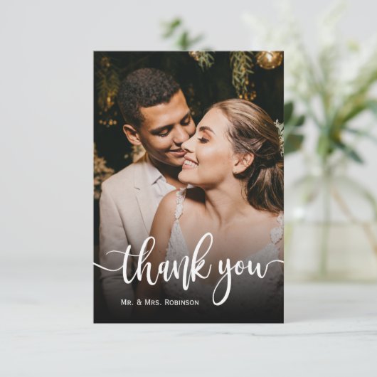 Moderne handgeschreven scriptuur trouwfoto bedankkaart (Staand voorkant)