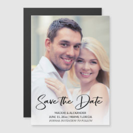 Moderne handgeschreven verlovingsfoto Save Date Magnetische Uitnodiging