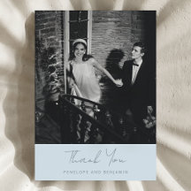 Moderne handgeschreven zachte blauwe trouwfoto